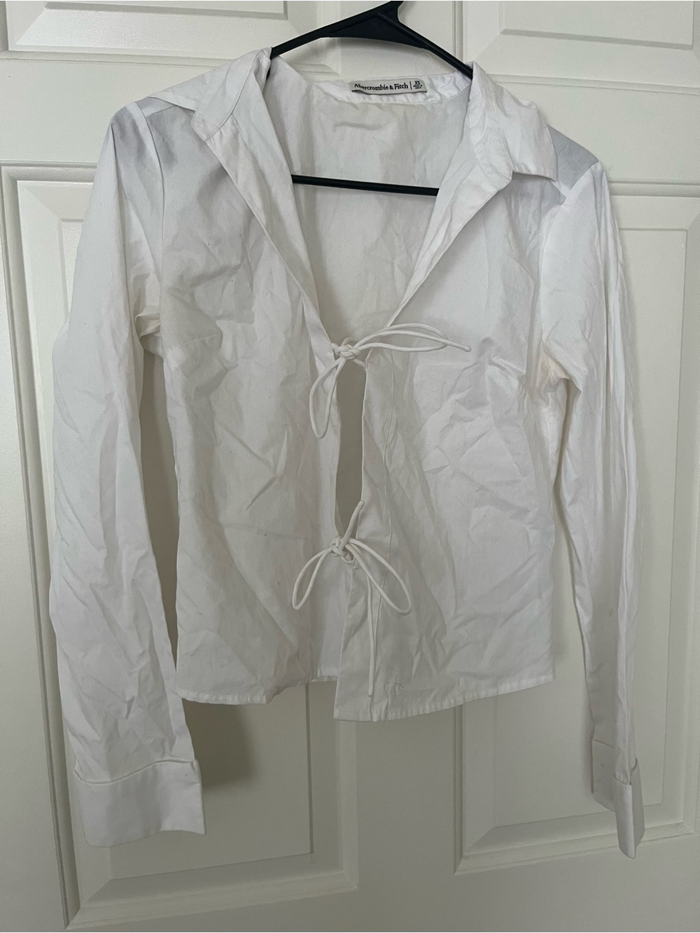 Abercrombie & Fitch White Tie-Front Button Down Shirt